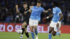 Toto môže mrzieť, Lobotka sa opäť zranil a Neapol v kľúčovom dueli zaváhal. Duda ako kapitán, Suslov asistoval