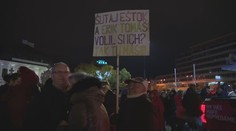 Opozícia na námestiach. Strany si pripomenuli revolúciu, niekde i protestovali proti vláde