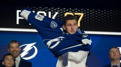 Tampa podpísala nováčikovský kontrakt so svojou tohtoročnou draftovou jednotkou