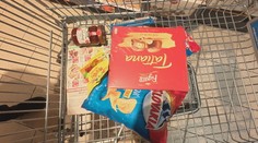 Ceny obľúbených pochutín Slovákov pôjdu vďaka konsolidácii hore. Pozreli sme sa, o koľko by mali zdražieť