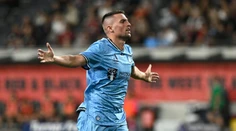 Odkaz do reprezentácie? Róbert Mak dvoma gólmi a asistenciou režíroval víťazstvo Sydney