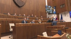 Fico chce do ústavy zakotviť, že existujú len dve pohlavia. Aktuálne má však viac pripomienok ako poslancov