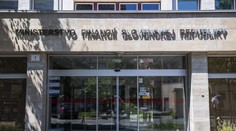 Opatrenie, aké tu nebolo roky. Opozícia tvrdí, že vláda vraj potichu zvažuje zvýšenie DPH, premiér to odmieta