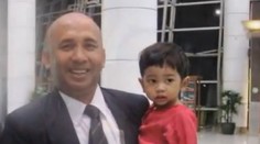 Rodina pilota zmiznutého lietadla zverejnila dojemný odkaz. Vráť sa domov