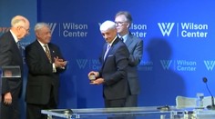 Expremiér Dzurinda si vo Washingtone prevzal Medailu cti