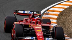V Taliansku triumfoval Leclerc na Ferrari pred dvojicou z McLarenu. Viacerí jazdci mali technické problémy