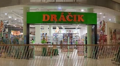 Dráčik sťahuje z predaja obľúbenú hračku. Hrozia vážne zdravotné problémy