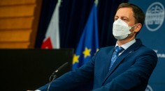 Premiér Heger chce, aby sa školy otvorili 10. januára