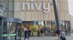 Analýza záberov pred úmrtím muža z Ukrajiny: Prvý raz kradol, druhýkrát sa zakrádal do prevádzky. Medzitým sa niečo stalo