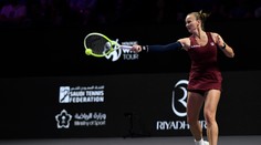 VIDEO: Nevhodný komentár na adresu Krejčíkovej ho vyšiel draho. Americký expert prišiel o prácu