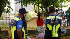 Muža zabil trest za porušenie zákazu vychádzania. Musel urobiť 300 drepov