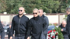 Utrápená Dara na pohrebe najlepšej kamarátky. Oporou jej bol Rytmus