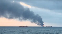 V Kerčskom prielive vybuchol tanker. O život prišlo najmenej 11 námorníkov