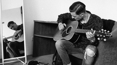 Slovenský herec bol nútený predať auto. Za všetko môže pandémia