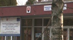 Brutálny útok na vychovávateľku v polepšovni v Zlatých Moravciach. Chovankyne ju škrtili, zločin vraj plánovali