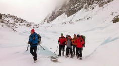 „Pre väčšinu som blázon, ktorý robí extrémne veci,“ hovorí horský vodca Miki Knižka