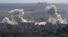 Invázia Turecka v Sýrii: Vojská bojujú o pohraničné mesto Ras al-Ajn