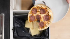 Plytváte v domácnosti jedlom? Pozrite si zopár rád, ako sa nadmernej produkcii odpadu vyhnúť