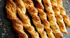 Syrovo-paprikové tyčinky