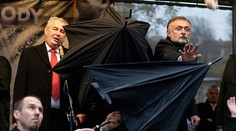 Médiá majú problém pre Zemanove vulgárnosti. On tvrdí, že rozprával spisovne