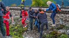 Po nehode vlakov zostáva v troch nemocniciach hospitalizovaných 16 ľudí