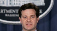 Trump nominuje za nového šéfa FBI Christophera Wraya