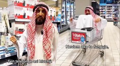 Kaufland pobúril Moslimov reklamou s prezlečeným Arabom. Reťazec spravil rázny krok