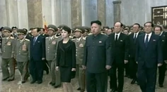Je skutočná: Vodca Kim Čong-un po dvoch mesiacoch opäť ukázal manželku