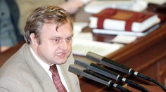 Europoslanec Ransdorf prelomil mlčanie: Prečo som bol vo švajčiarskej banke