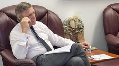 Robert Fico telefonoval s ukrajinským premiérom Šmyhaľom. Kritizoval zákaz prepravy ropy z ruského Lukoilu cez ich územie