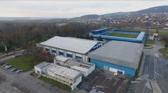 Hokejový majster hrá zápasy v takmer 60 rokov starej hale. To sa čoskoro môže zmeniť