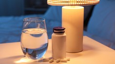 Slováci začali užívať populárny doplnok na spánok. Odborníčka varuje, čomu sa pri melatoníne určite vyvarovať