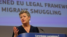 Európska komisia sa pýta Maďarska, ako chce po zmene pravidiel zabrániť vstupu ruských špiónov