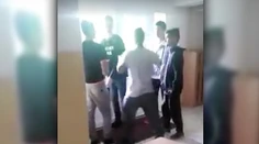 Šokujúce video: Štyria žiaci zbili spolužiaka, škola to údajne kryla
