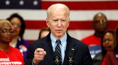 Joe Biden vyhral primárky aj v kľúčovom štáte Michigan