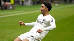 EL: Slavia so Schranzom hrala vo Frankfurte vyrovnanú partiu. Postup je naďalej v hre