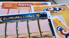 Extrémne vzácny prípad. Dvojica, ktorá spolu žije, nezávisle od seba vyhrala rozprávkovú sumu