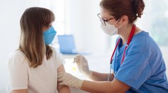 HPV vírusom sa za život infikuje 80 percent žien. Môže spôsobiť rakovinu, liečba však neexistuje