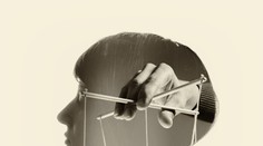 8 signálov, podľa ktorých zistíte, že žijete s citovým manipulátorom