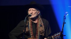 Legendárny country spevák Willie Nelson zrušil zvyšok turné? Čo sa deje?