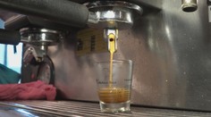 Káva vraj obsahuje látku, ktorá môže spôsobiť rakovinu: V Kalifornii pred tým budú musieť varovať