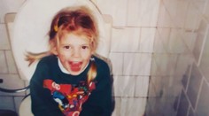 Spoznávate toto rozkošné dievčatko? Dnes je z nej hviezda seriálu Oteckovia