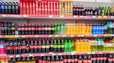 Coolcola, Fancy a Street. Rusi začali vyrábať nápoje, ktoré sú napodobeninami amerických produktov