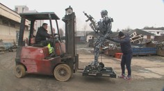 Šikovný Slovák vytvoril akčného hrdinu celého zo železa. Jeho historka vás pobaví