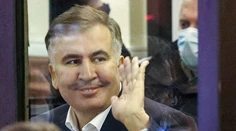 Väznený gruzínsky exprezident Saakašvili vyhlásil ďalšiu hladovku
