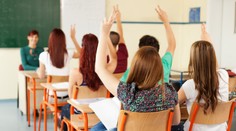 Z francúzskeho školstva muselo odísť 27 ľudí podozrivých z obťažovania detí