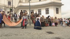 Scény ako z historického filmu. Hlavné mesto počas tohto víkendu ožilo v duchu korunovácií uhorských kráľov