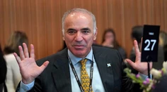 Kasparov tvrdí, že mu hrozí atentát: Západné bezpečnostné služby ma varovali pred ohrozením života