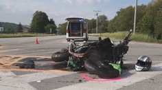 Auto nedalo prednosť motorke, motorkára (†27) to stálo život