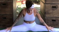 Inštruktorka jogy búra mýty. Cvičila počas menštruácie, bez tampónu či vložky